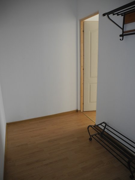 Berceni, 2min. metrou, stradal, decomandat, liber 19.01!