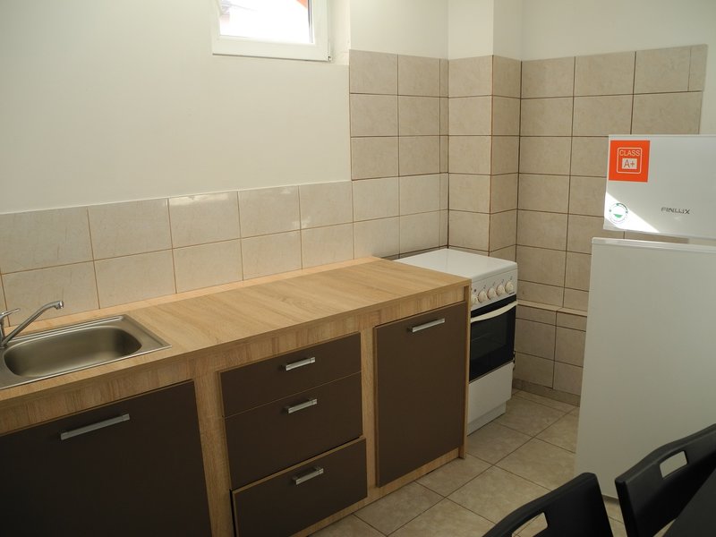 Berceni, 2min. metrou, stradal, decomandat, liber 19.01!