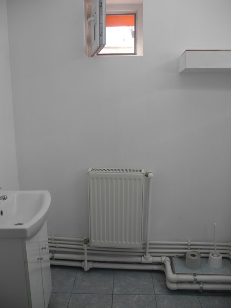 Berceni, 2min. metrou, stradal, decomandat, liber 19.01!